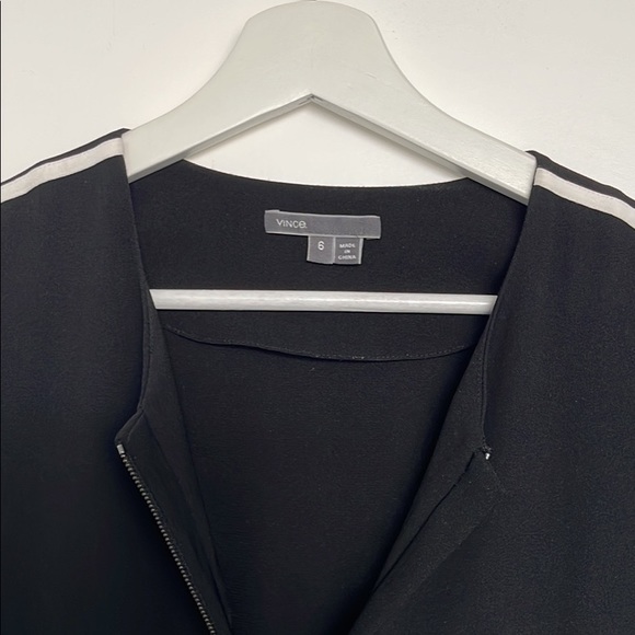 Vince black jumpsuit with white stripe size 6 - Picture 4 of 4